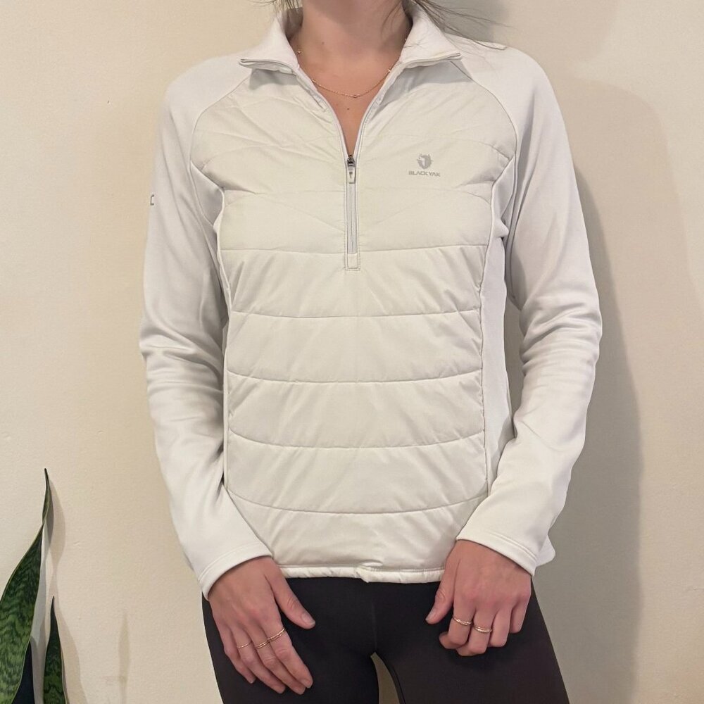 NWOT BLACKYAK Insulated Half Zip, White, Size XS